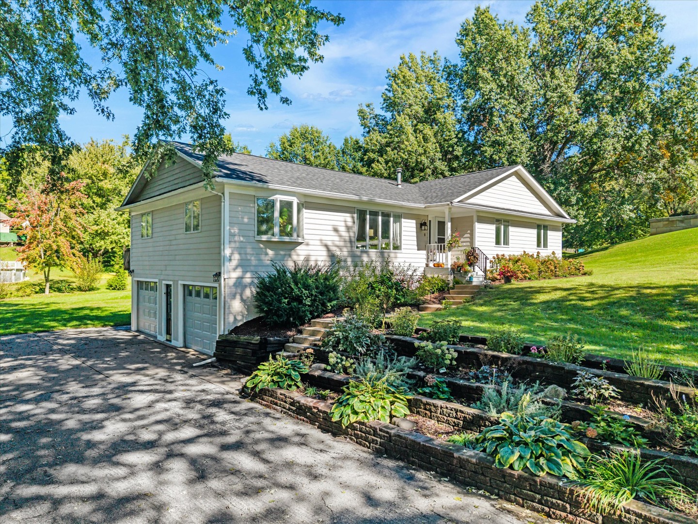 11 Brookside Court Property Photo 6