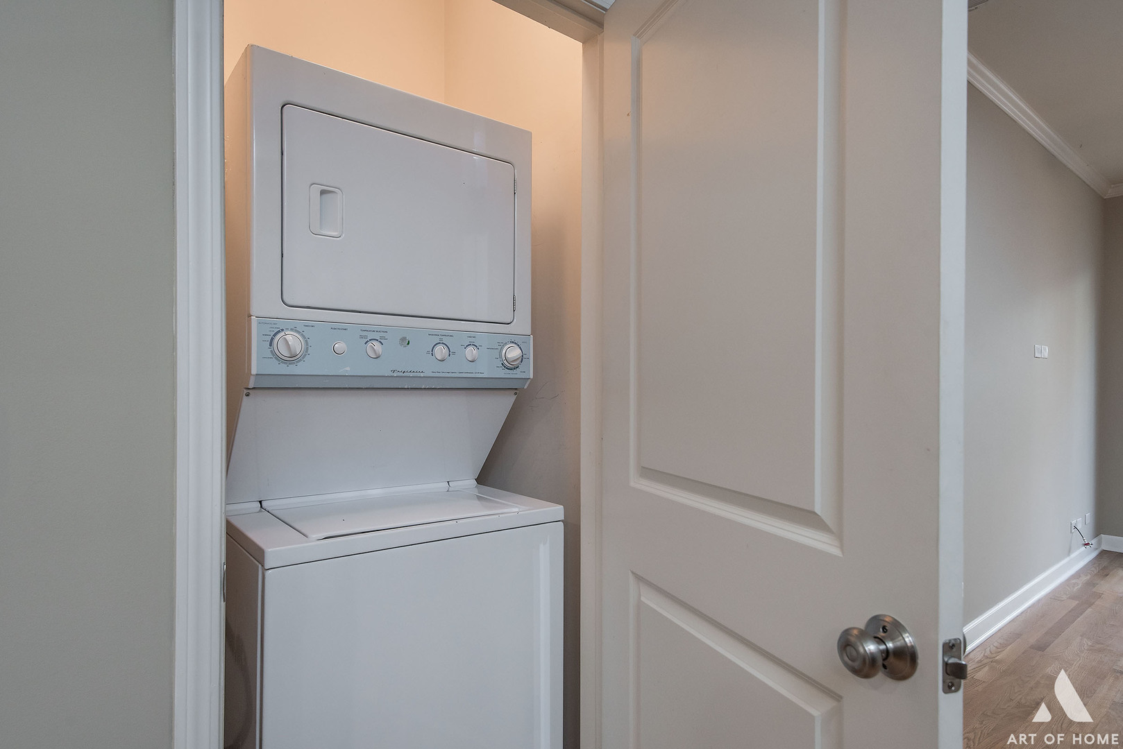 3705 N Kenneth Avenue 113 Property Photo 5