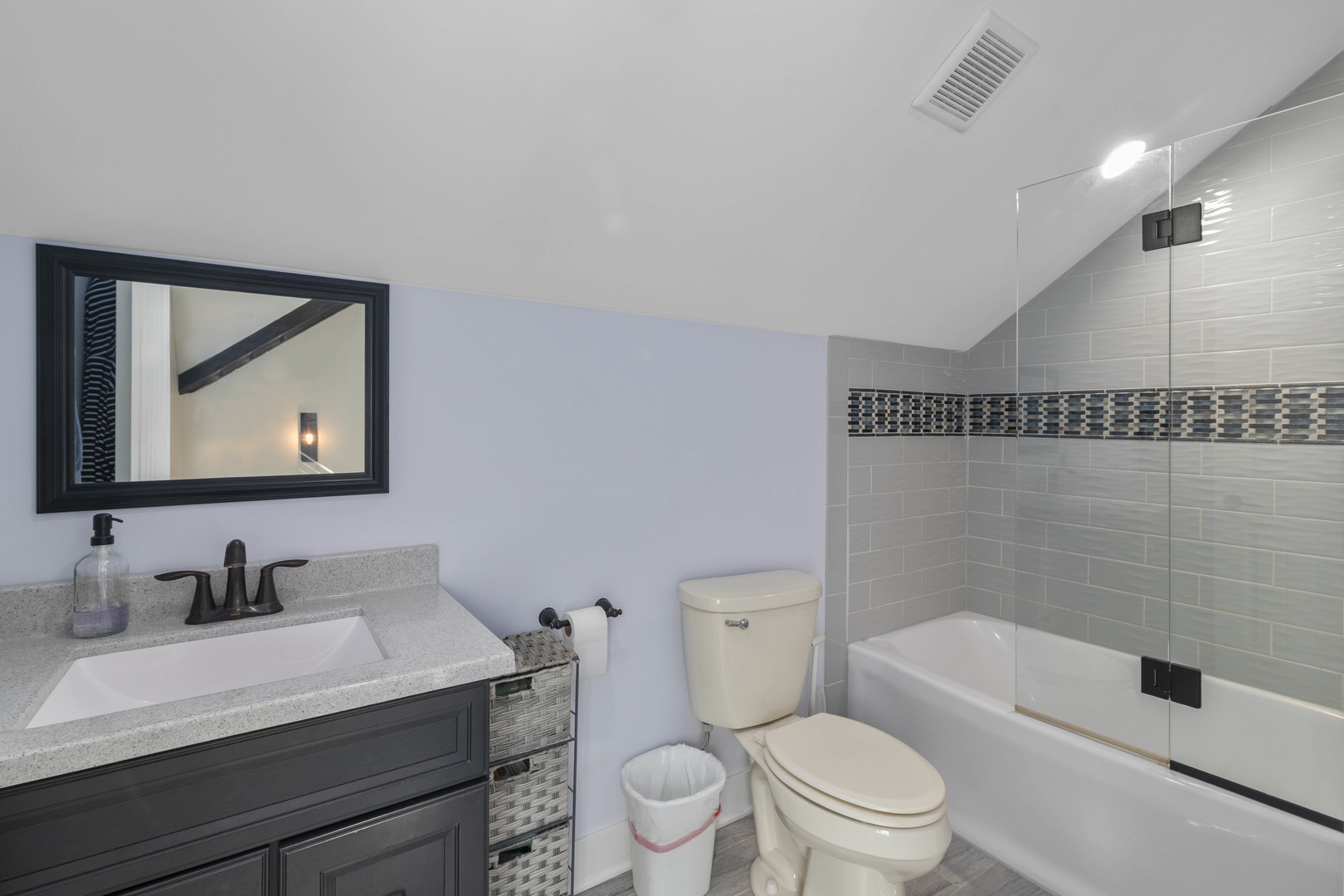110 S Gage Street Property Photo 22