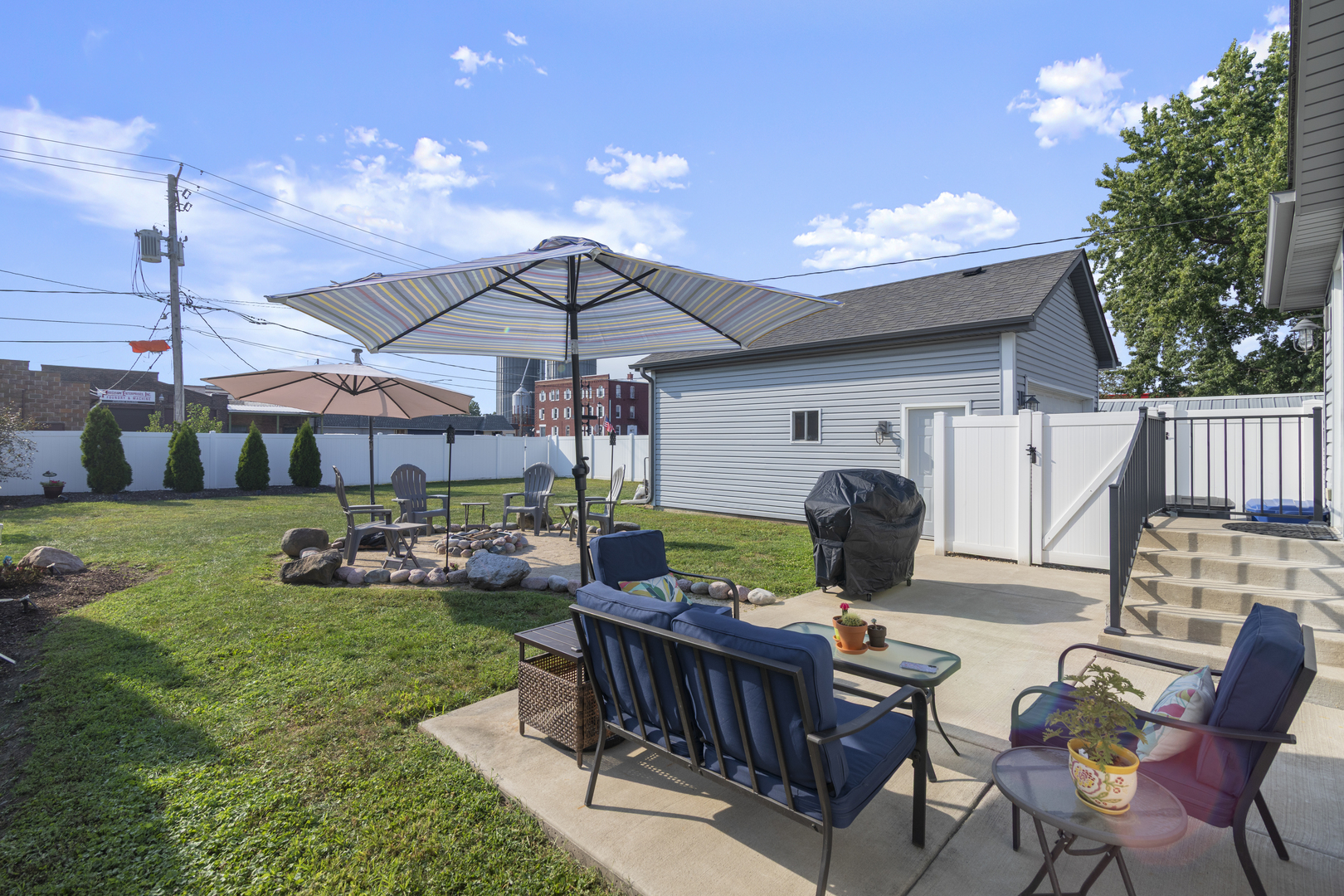 110 S Gage Street Property Photo 25