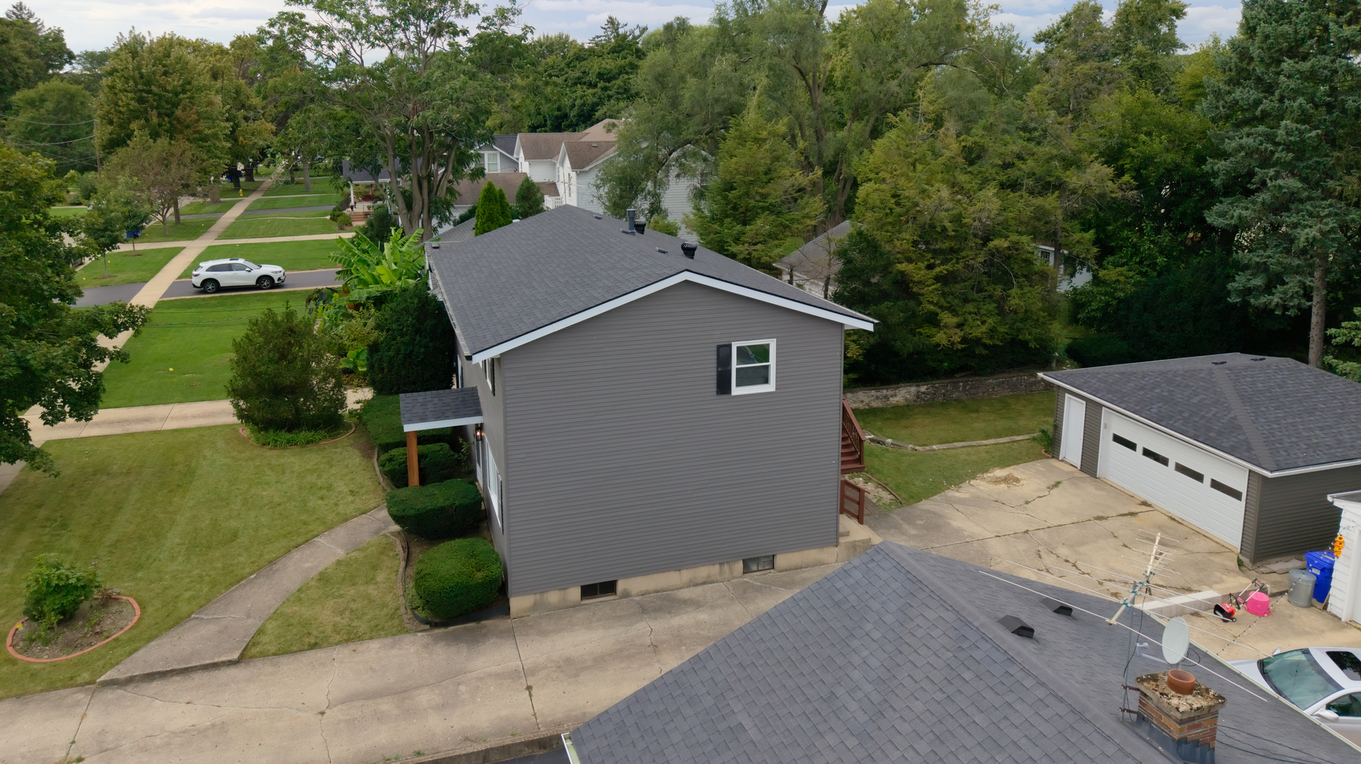 829 E Evergreen Street Property Photo 5