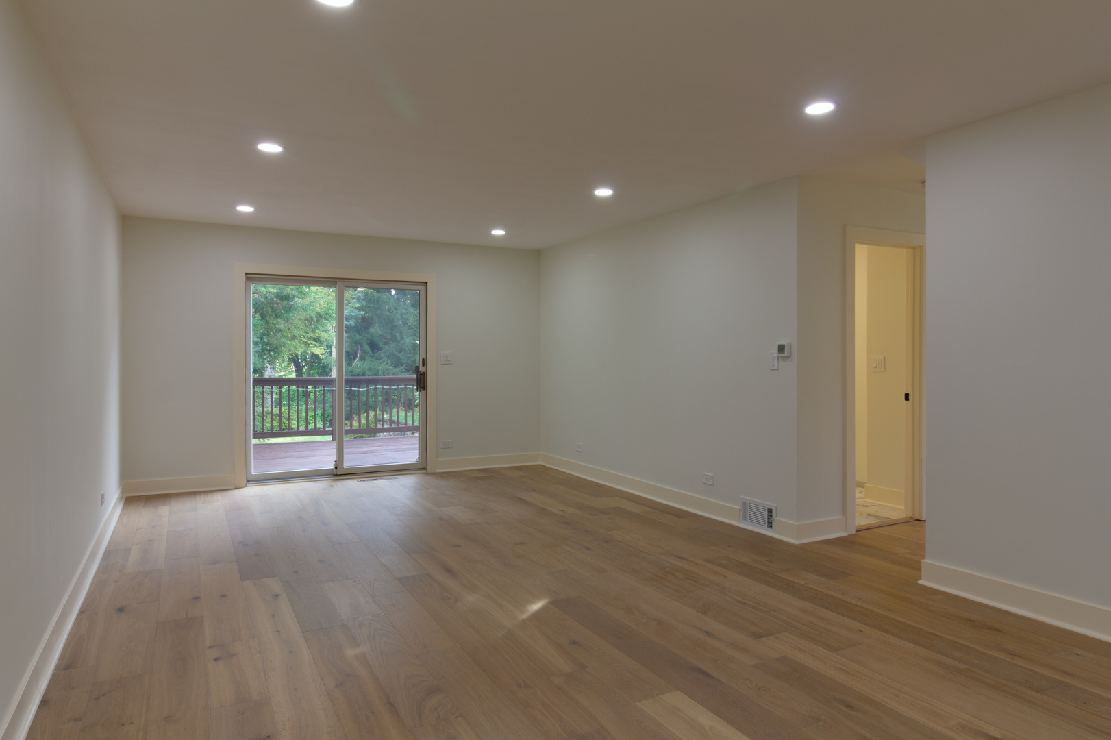 829 E Evergreen Street Property Photo 21