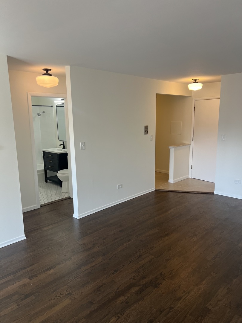 8541 Lotus Avenue 916 Property Photo 6