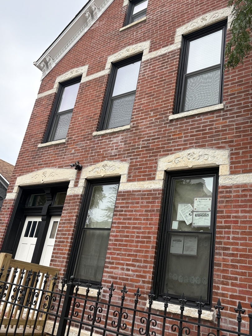 2227 W 21st Street 2F Property Photo 1
