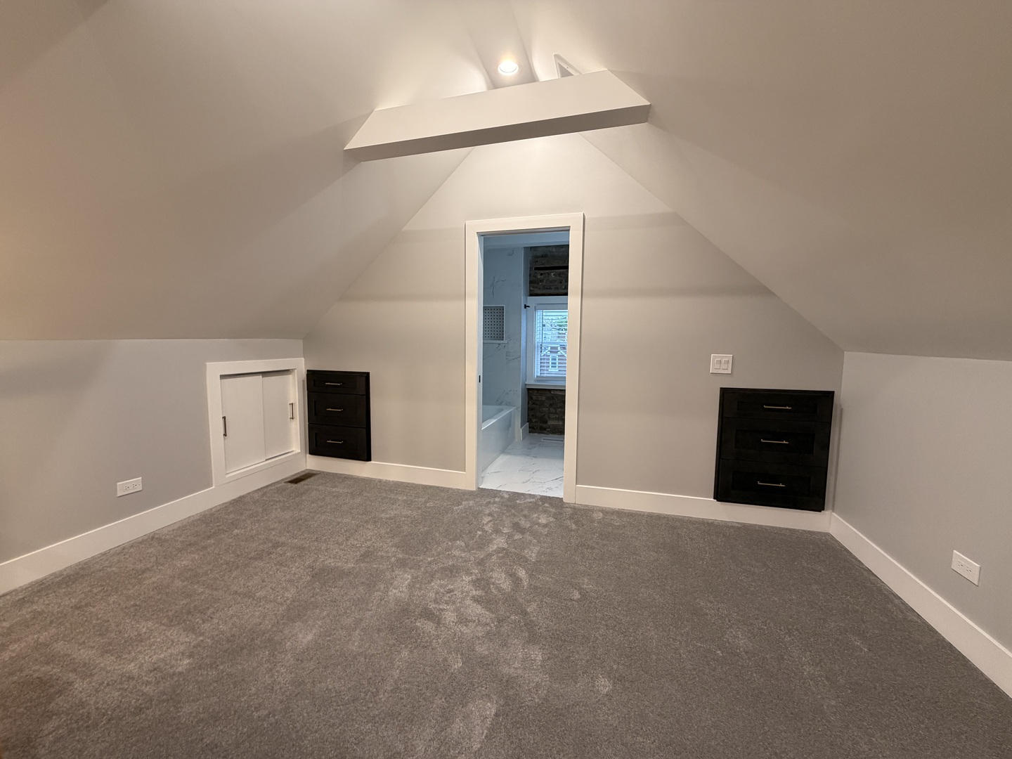 2227 W 21st Street 2f Property Photo 12