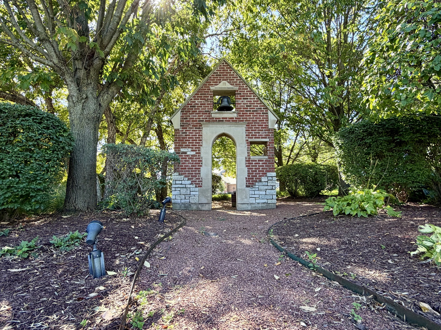 9243 Cloister Court Property Photo 4