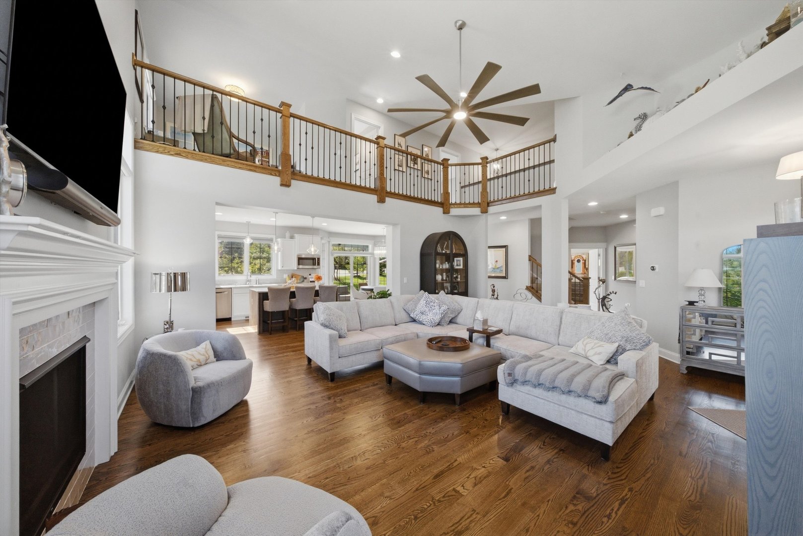 9243 Cloister Court Property Photo 17