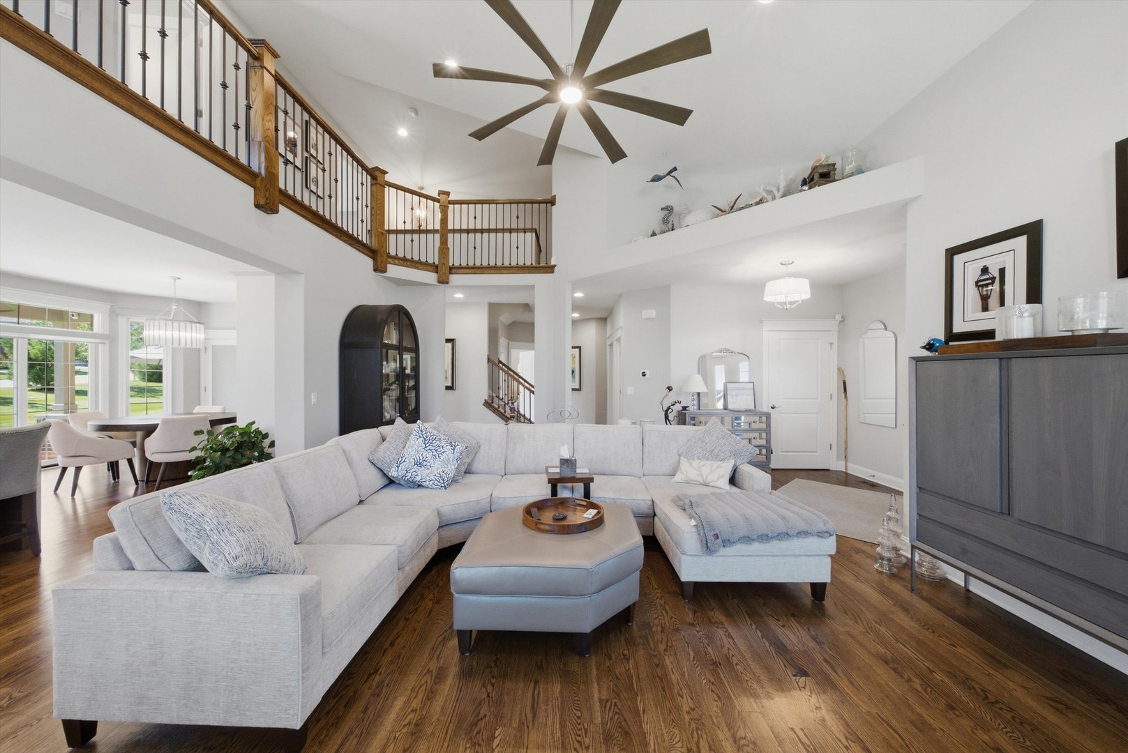 9243 Cloister Court Property Photo 18