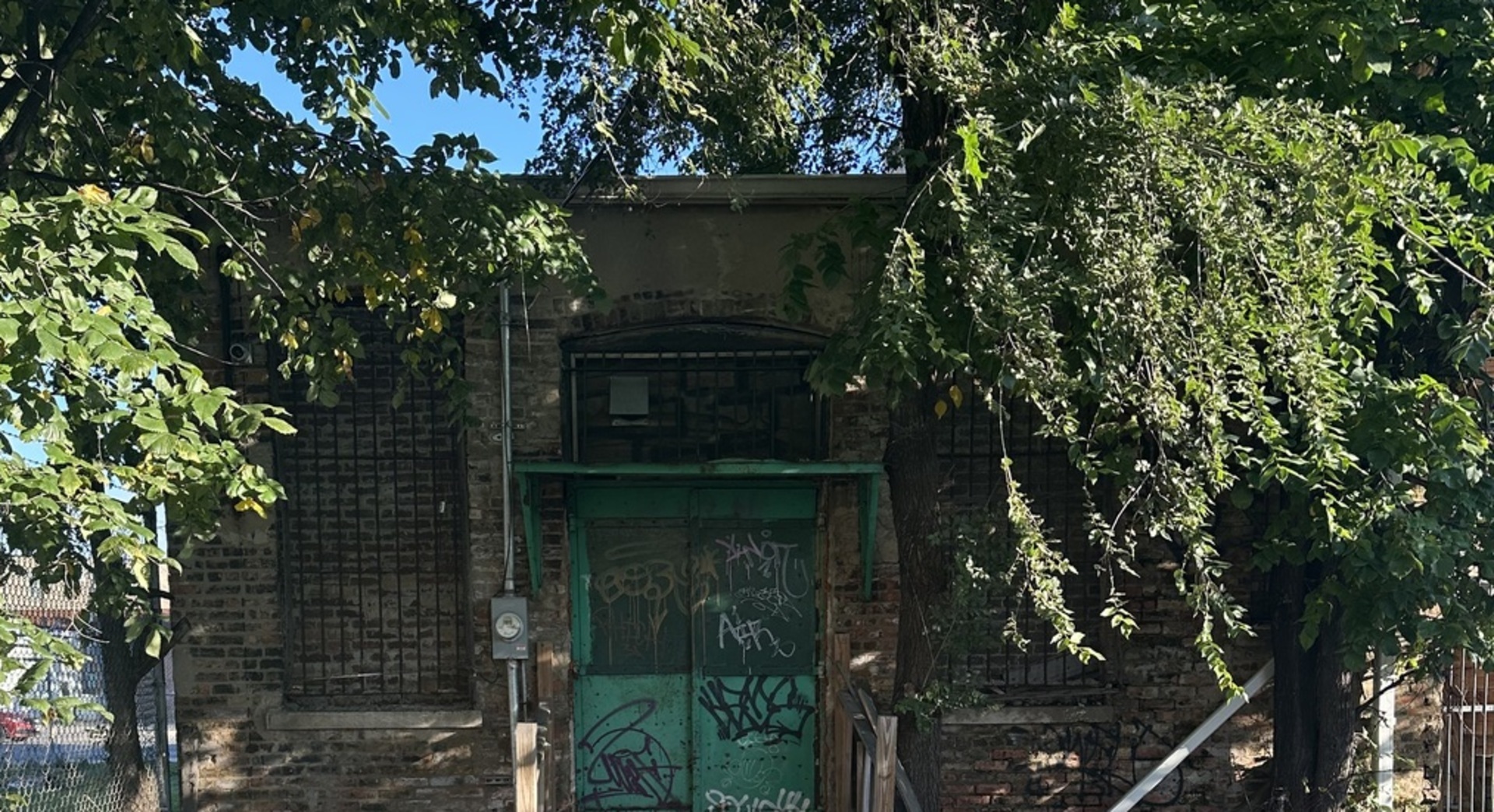 2343 W Roosevelt Road Property Photo 5