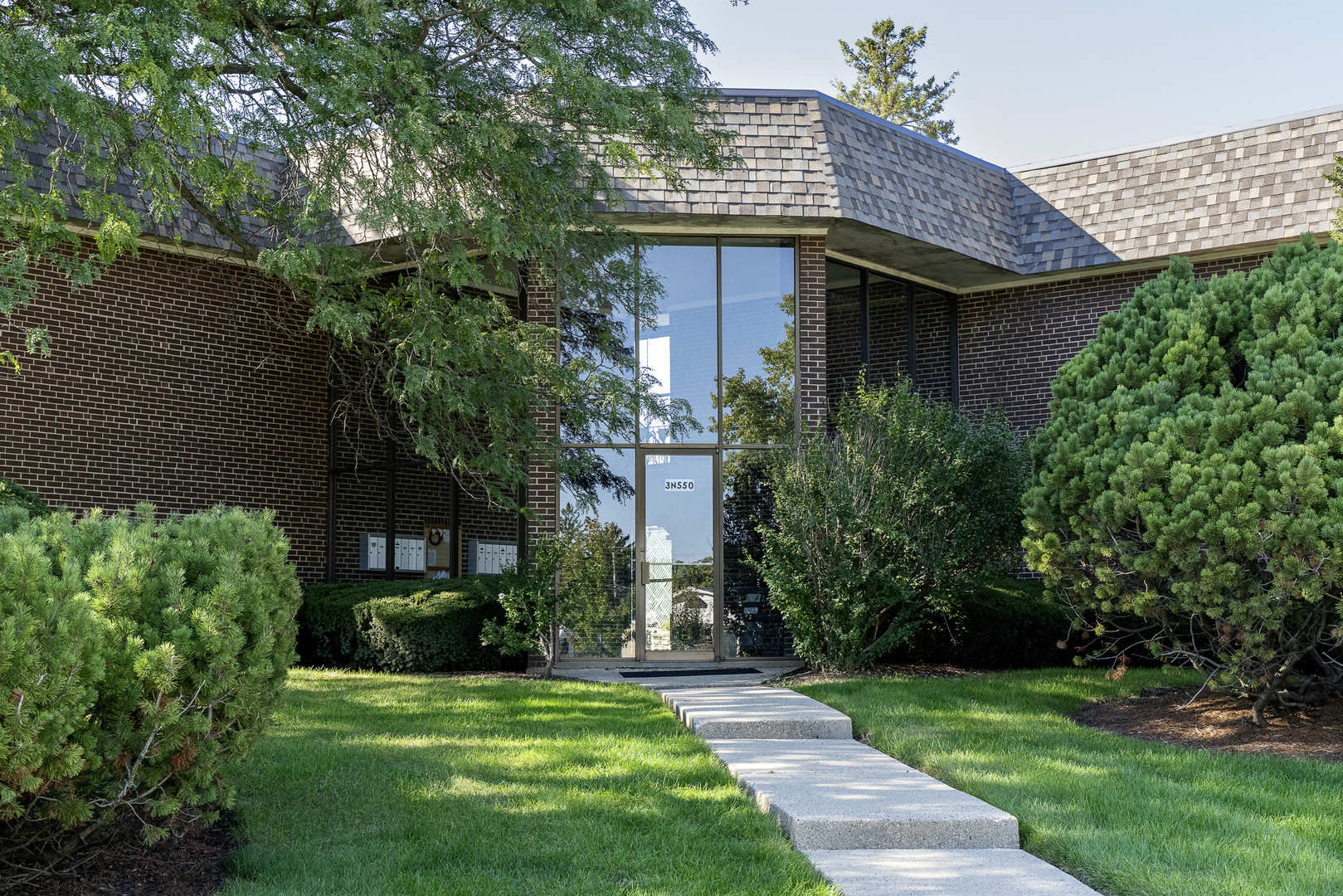 3n550 Crown Road 9 Property Photo 1