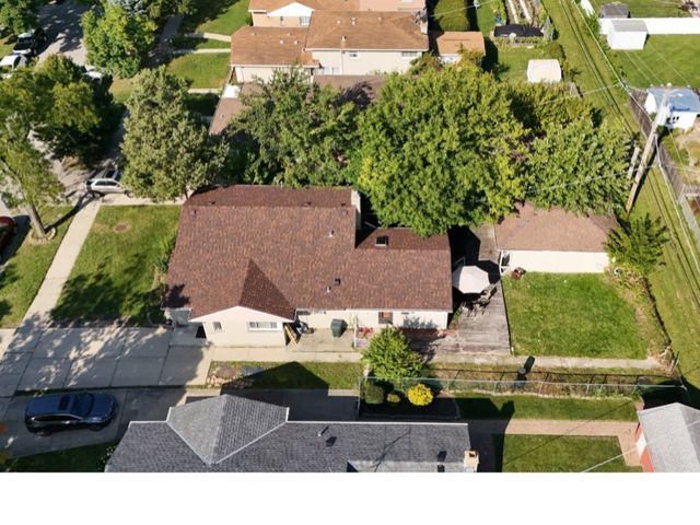 3814 W Sherwin Avenue Property Photo 22