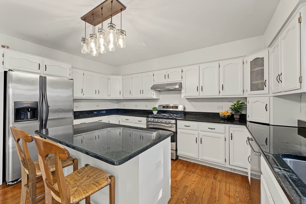 5937 Boundary Road Property Photo 9