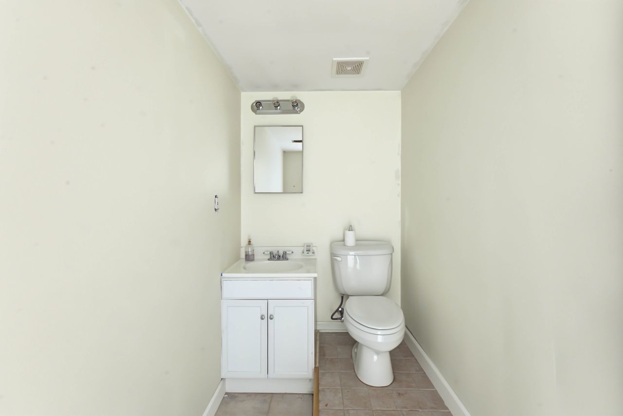 5937 Boundary Road Property Photo 31