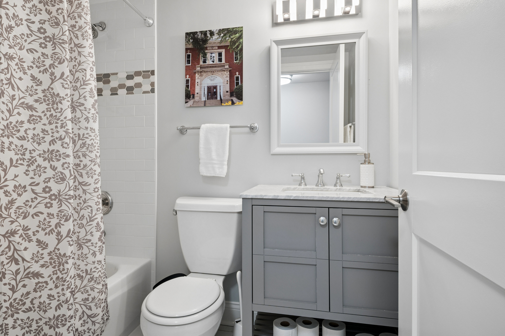 14 S Ashland Avenue 204 Property Photo 13