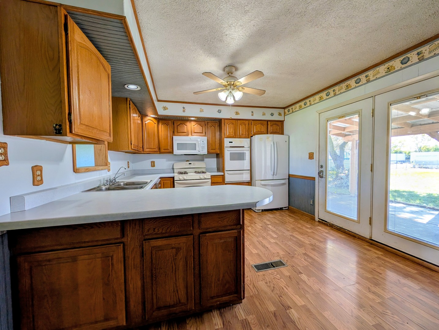 21 E Romeo Road Property Photo 31