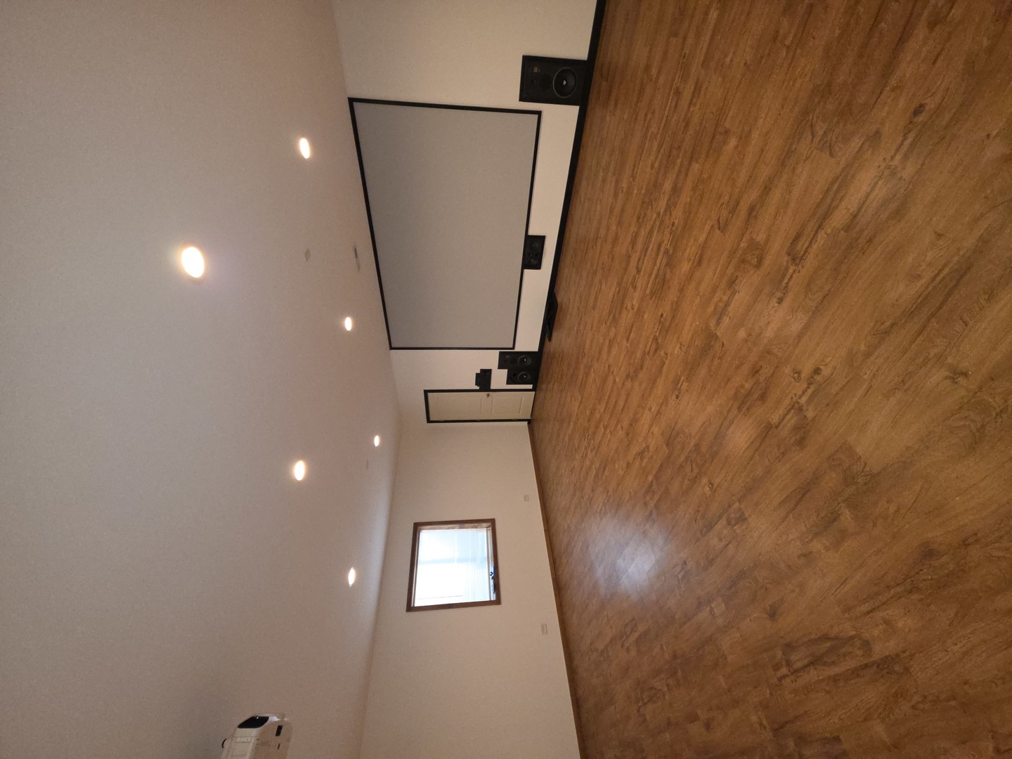 7108 Hillside Road Property Photo 8