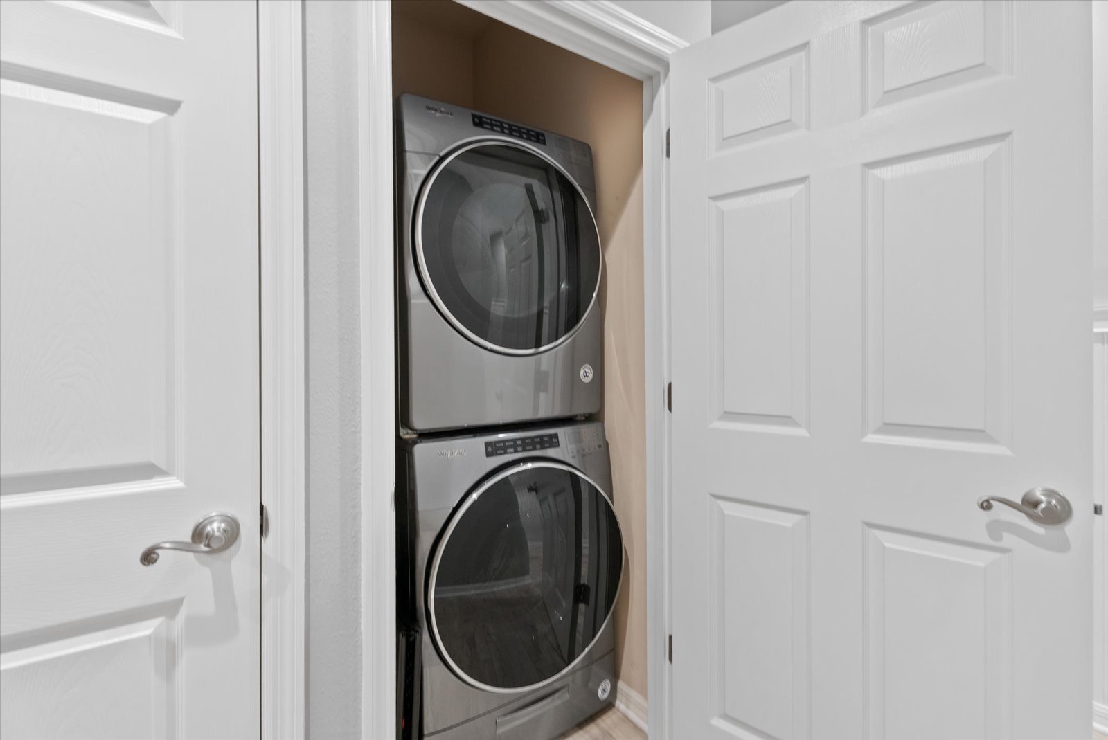 4190 Overture Circle Property Photo 12
