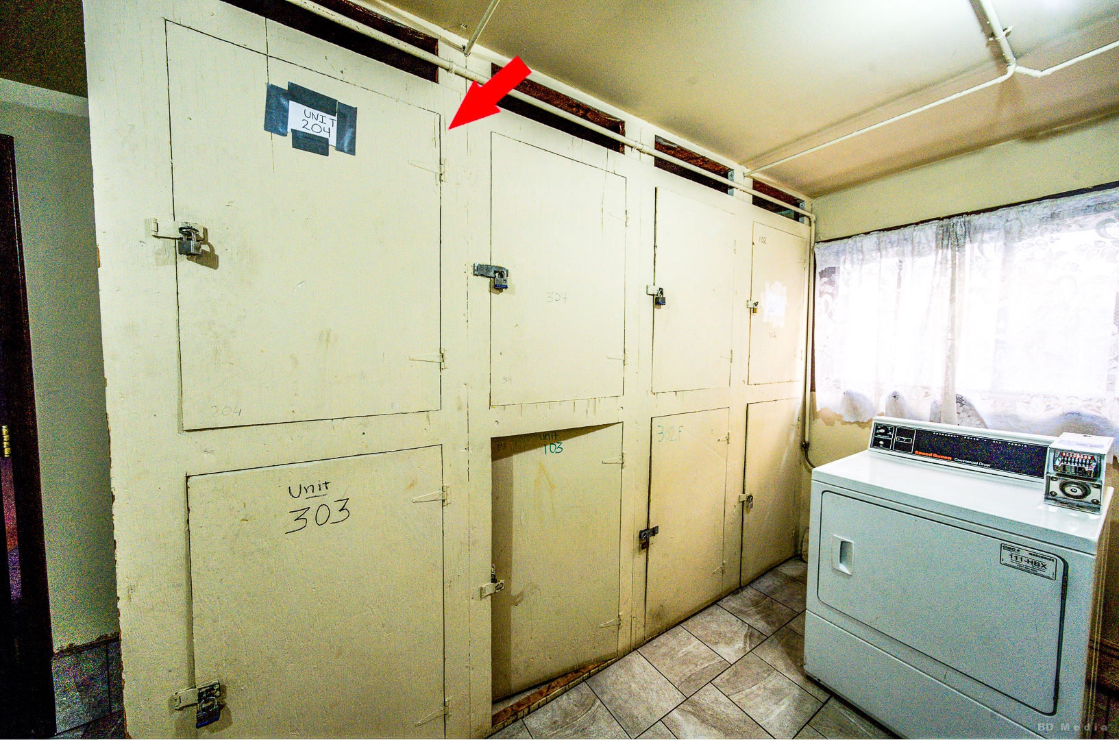 9814 Sayre Avenue 204 Property Photo 15