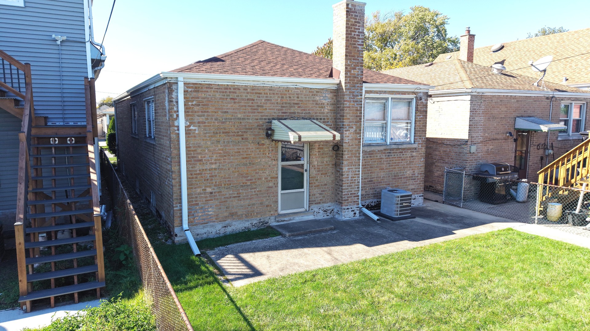 5735 S Moody Avenue Property Photo 10