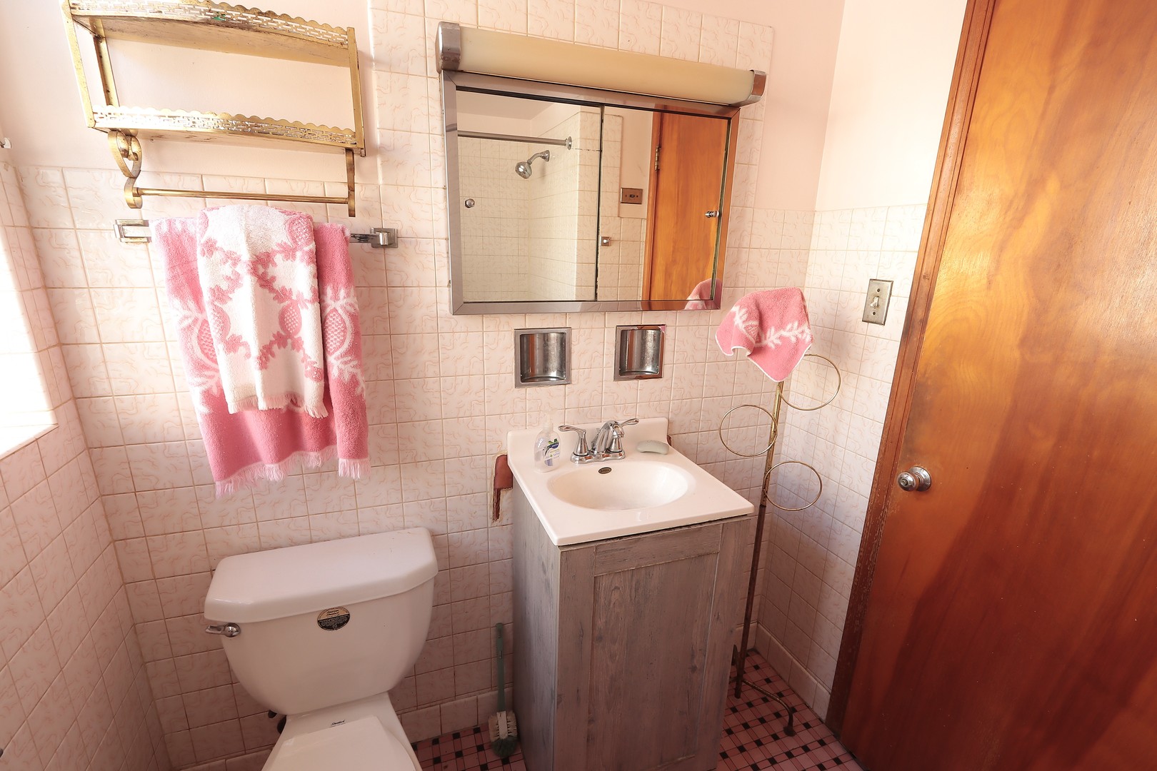 5735 S Moody Avenue Property Photo 24