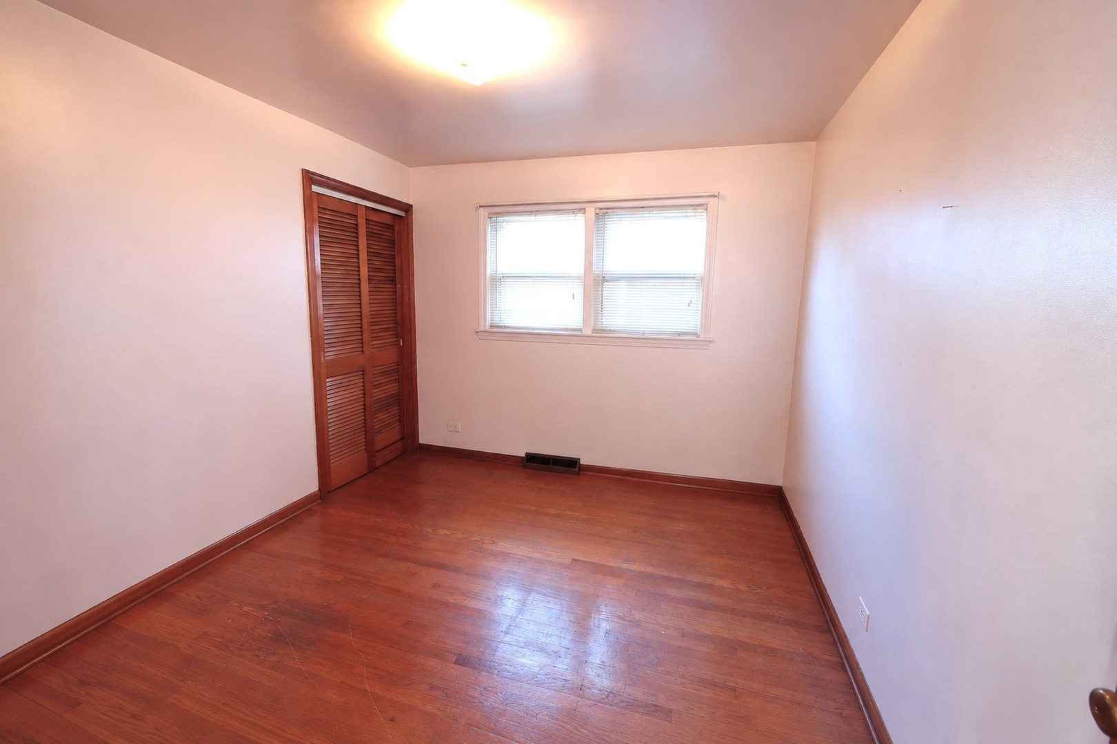 5735 S Moody Avenue Property Photo 25