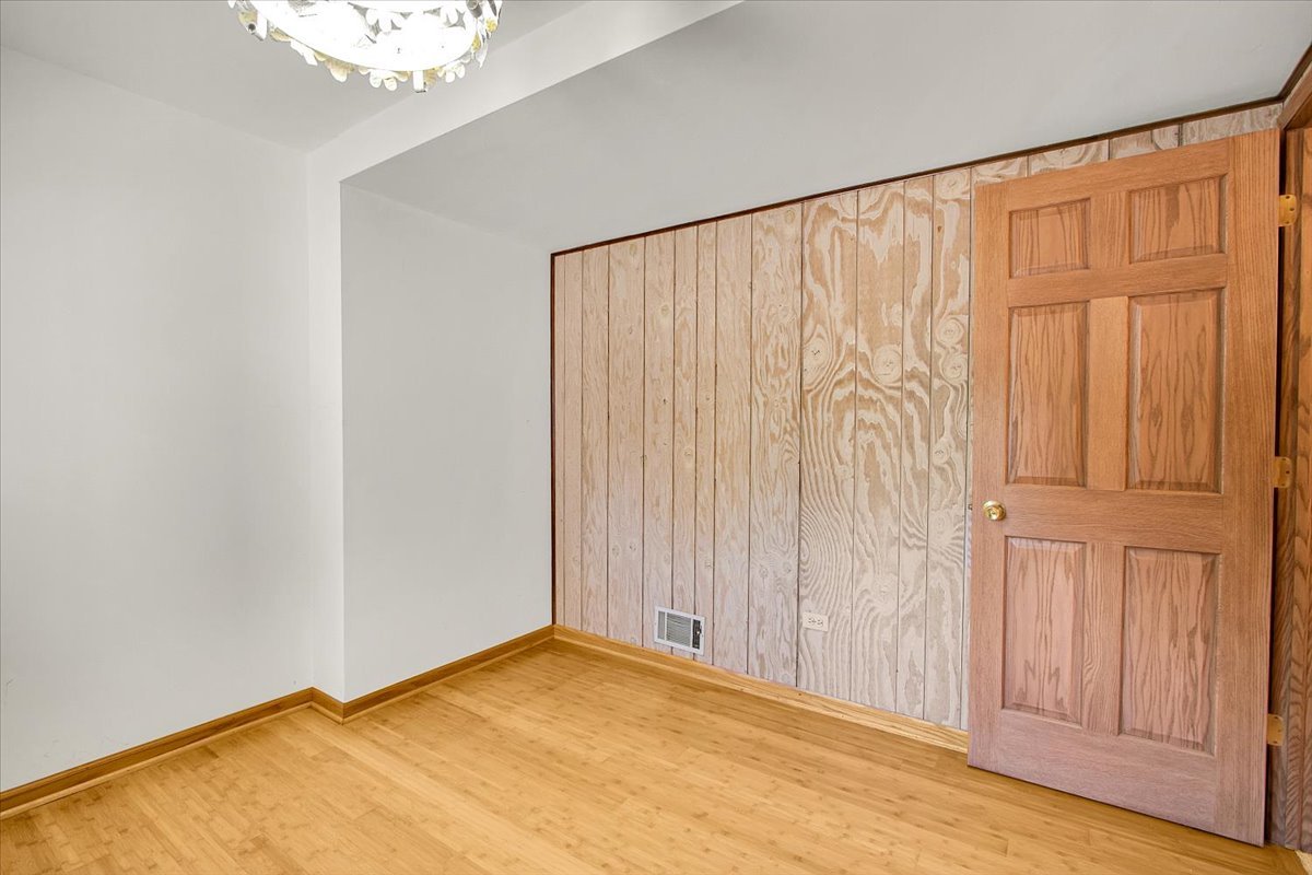 12776465 Property Photo 16