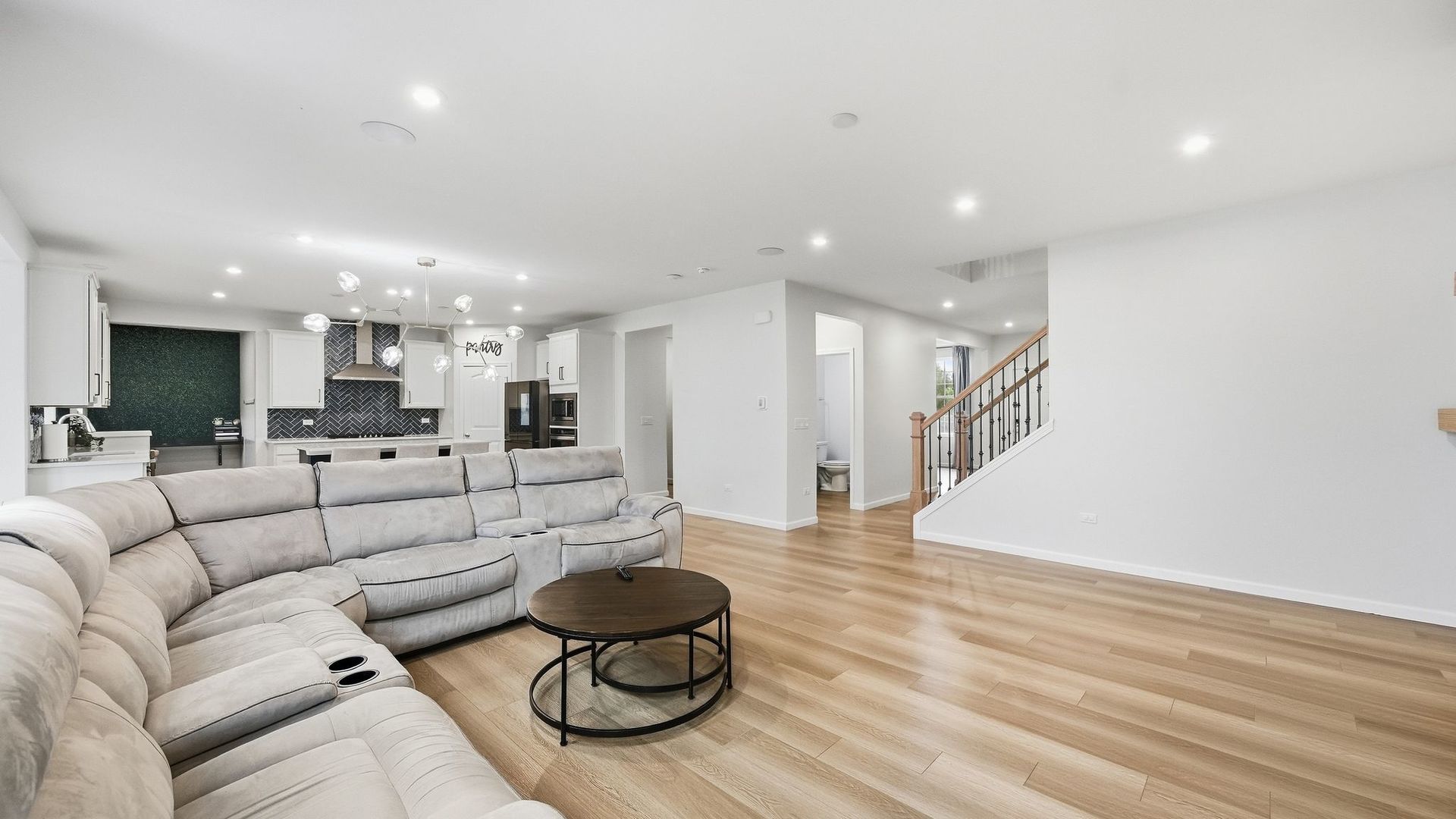 27109 Rustic Wood Lane Property Photo 6