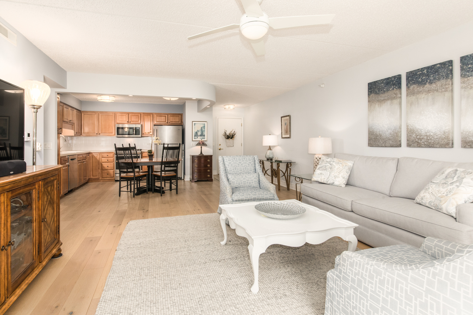 10 S Wille Street 303 Property Photo 6
