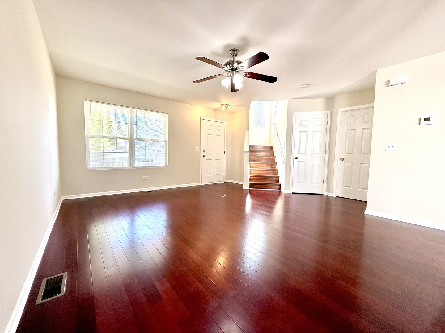 140 Mountain Laurel Court Property Photo 2