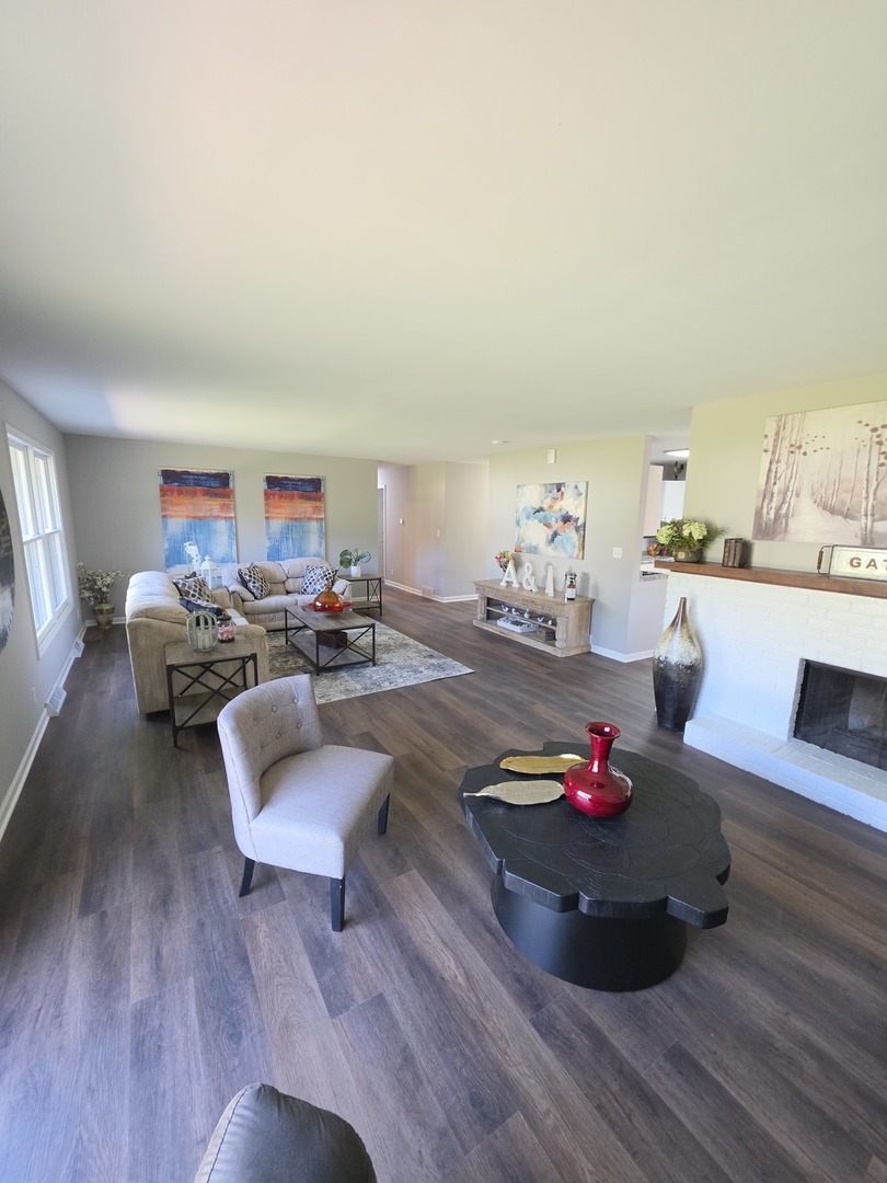 2059 Robert Street Property Photo 4