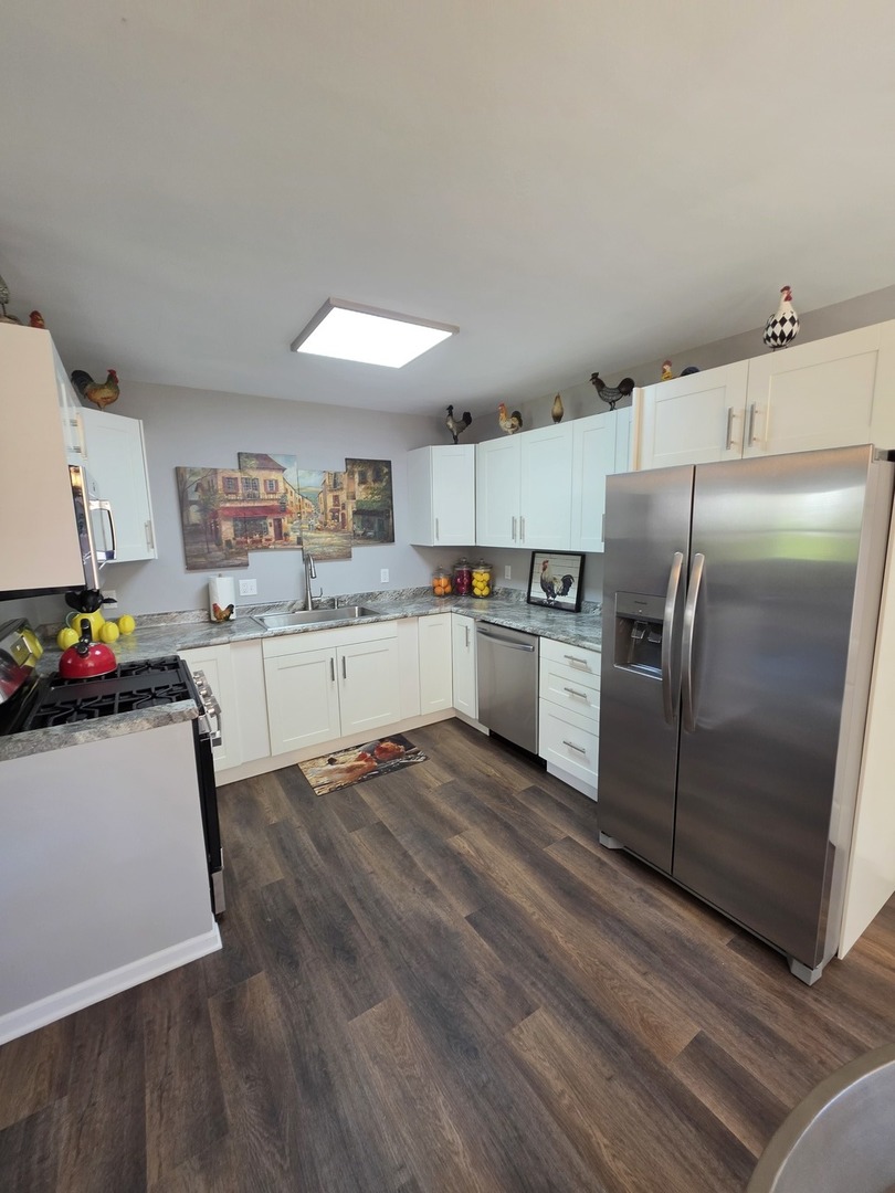 2059 Robert Street Property Photo 6