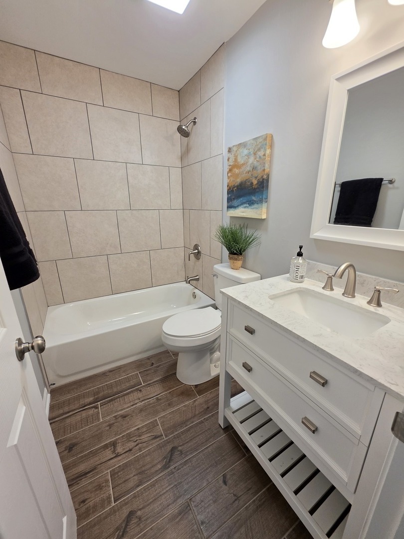 2059 Robert Street Property Photo 16