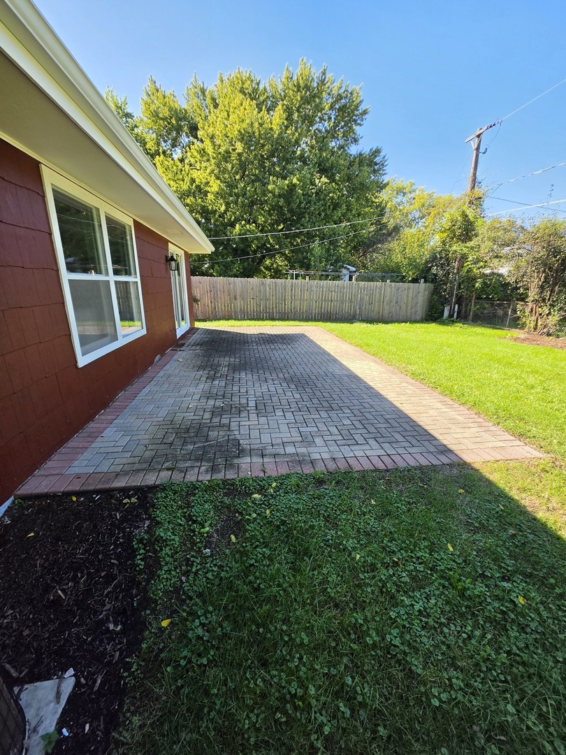 2059 Robert Street Property Photo 17