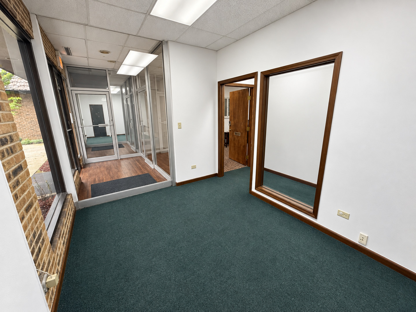 350 S Schmale Road 110 Property Photo 3