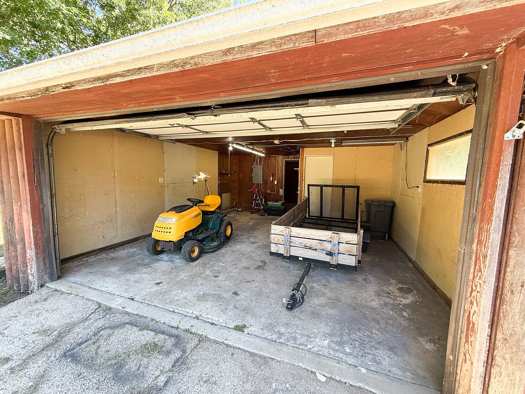 1516 Hunter Street Property Photo 6