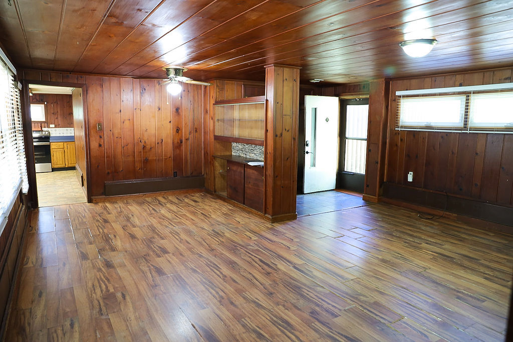 1516 Hunter Street Property Photo 8
