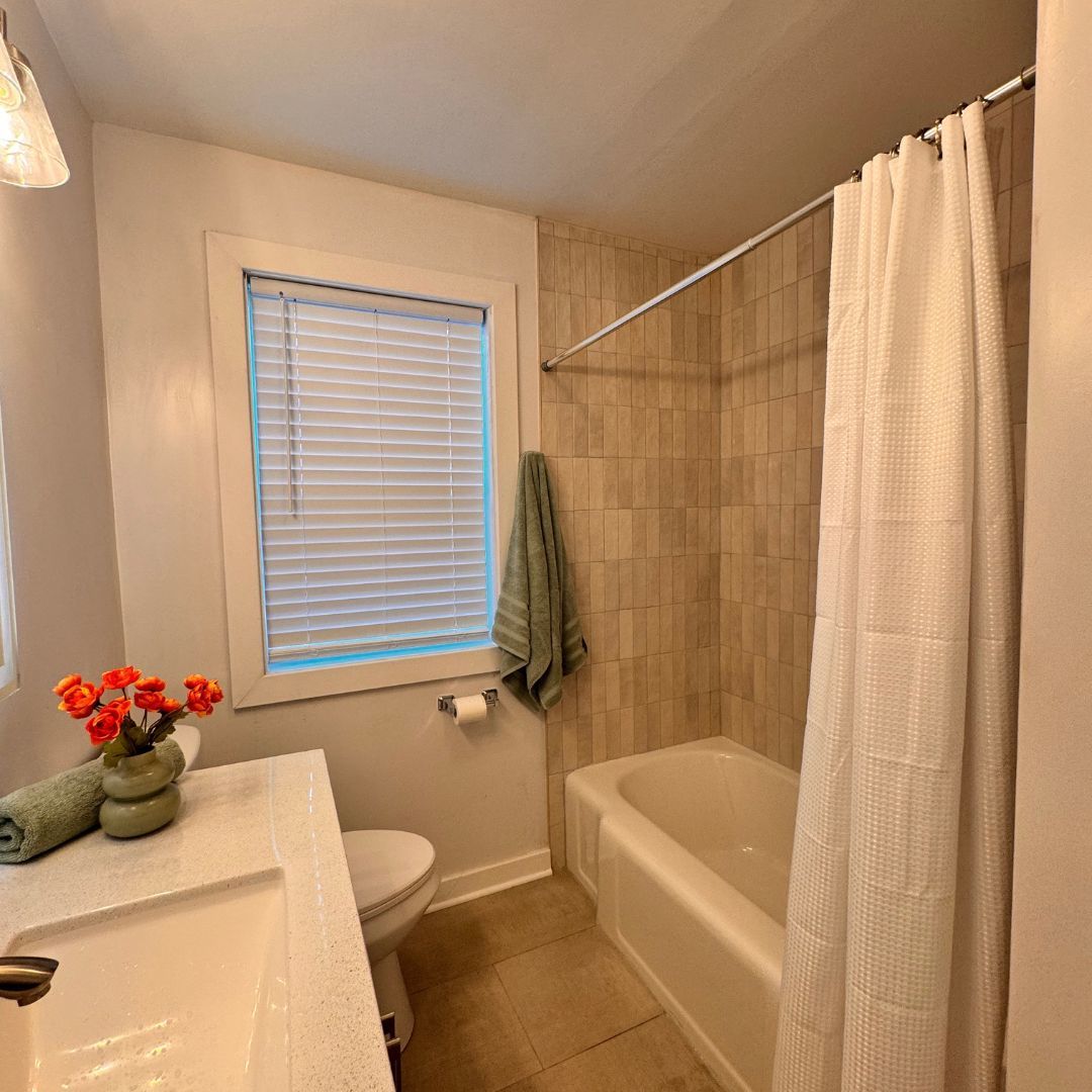 5142 Jarlath Avenue Property Photo 5