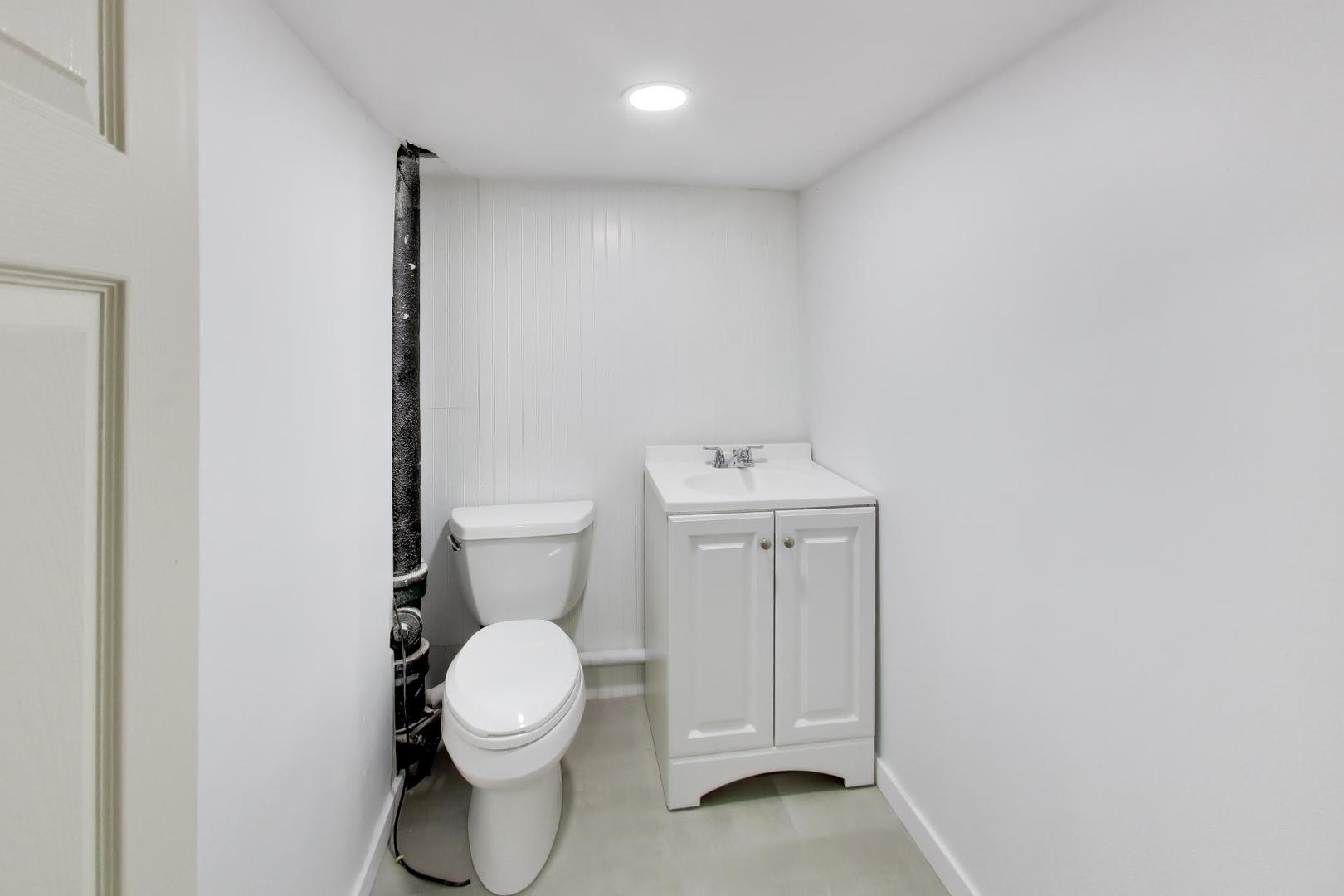 5142 Jarlath Avenue Property Photo 28