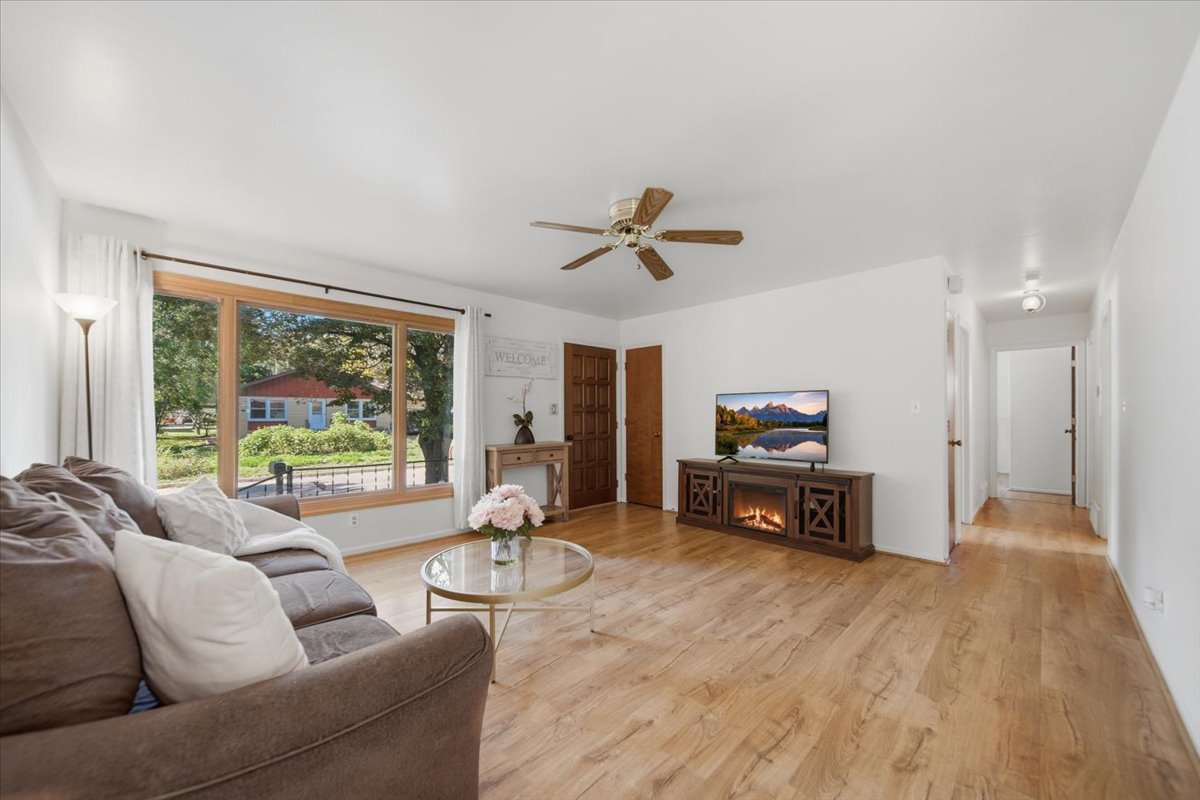 506 Judd Street Property Photo 4