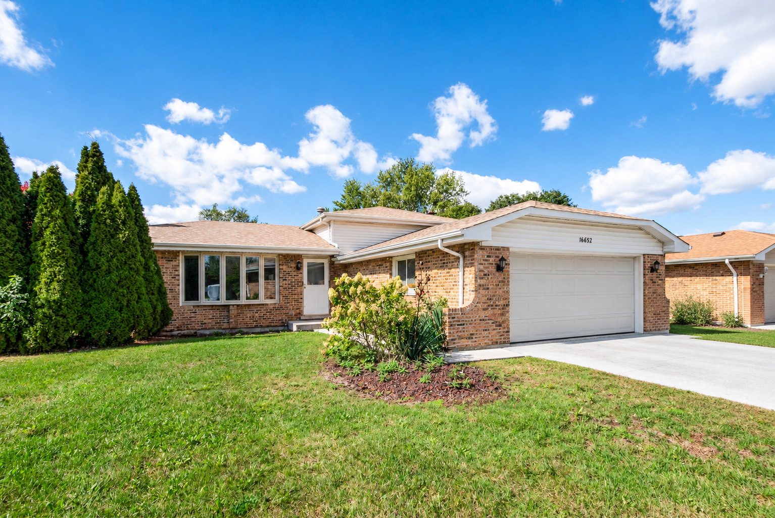 16632 Leslie Drive Property Photo 1