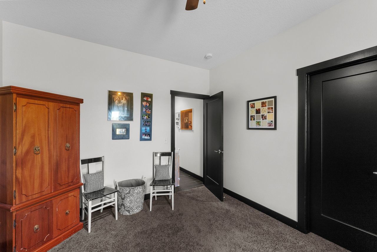 27086 238th Street Property Photo 36