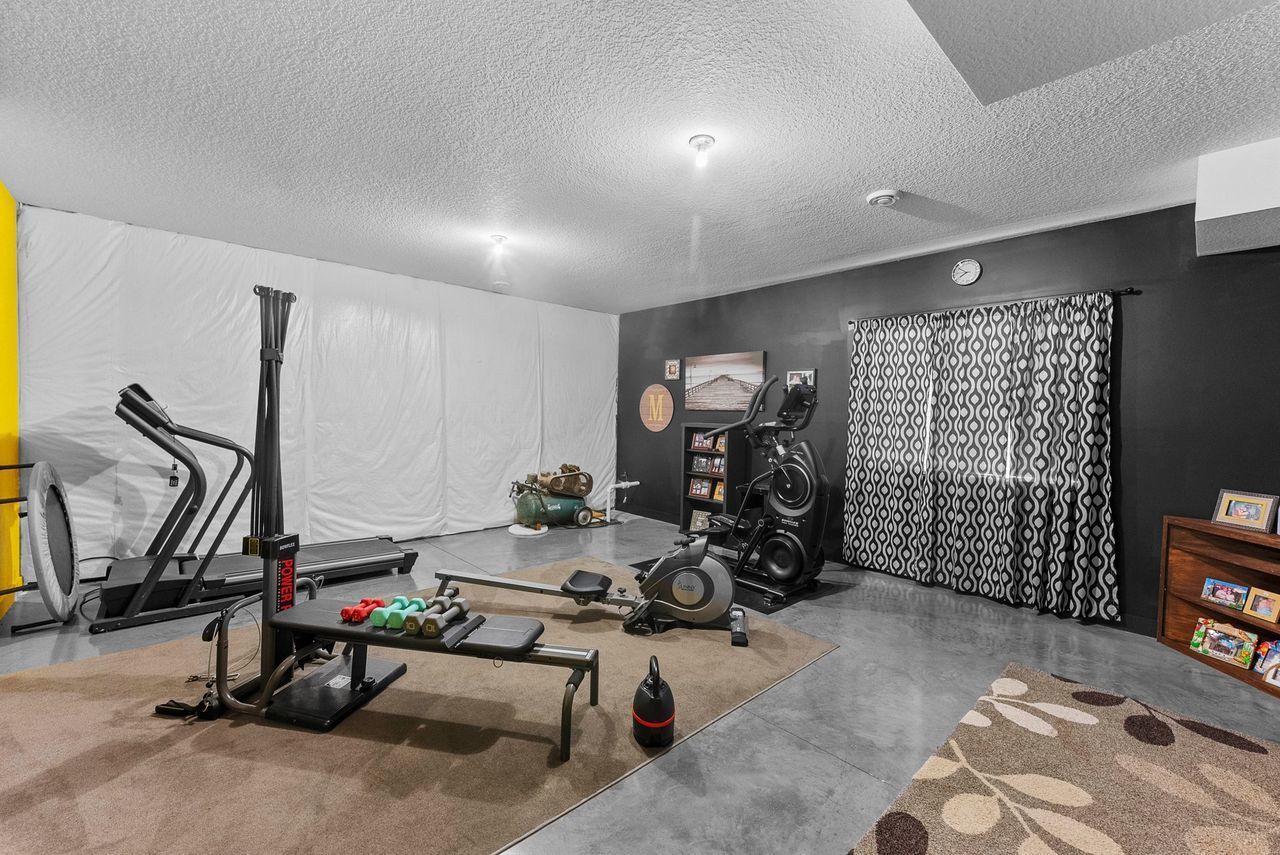 27086 238th Street Property Photo 50