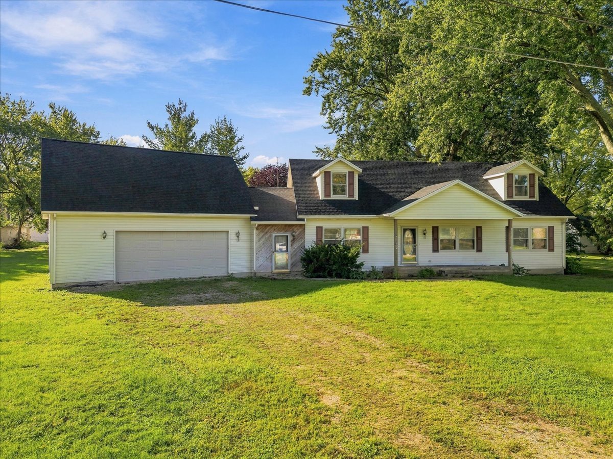 147 W Hubbard Street Property Photo 1