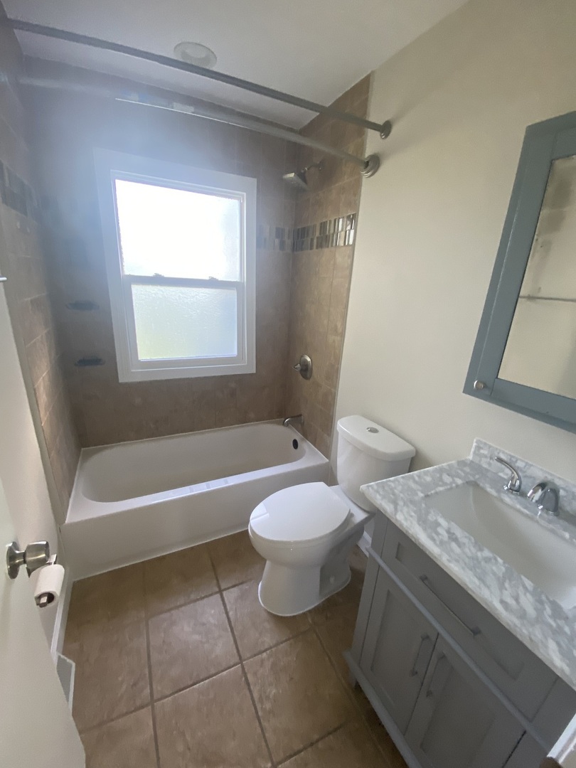 27641 W Bayview Drive Property Photo 9