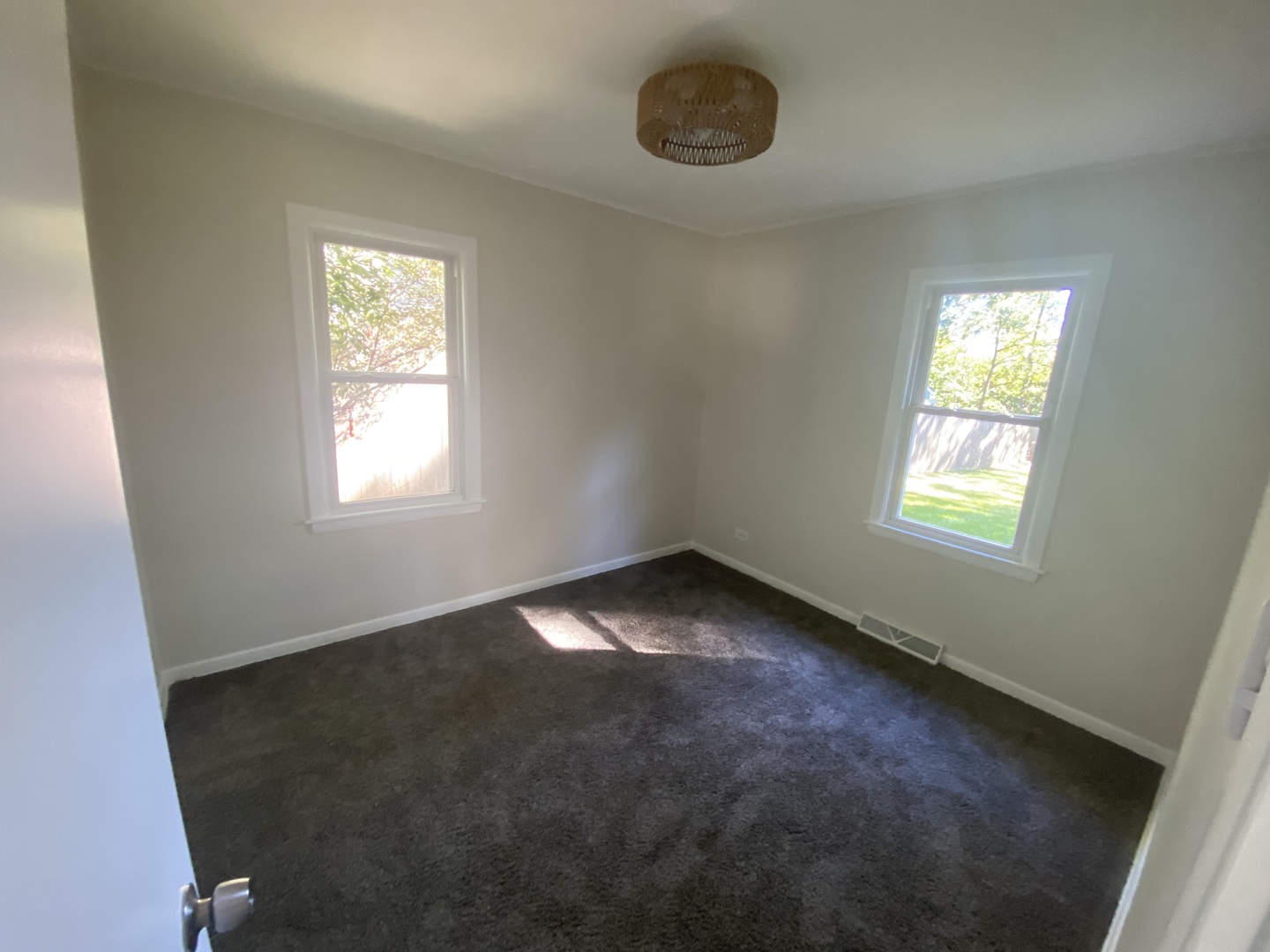 27641 W Bayview Drive Property Photo 11