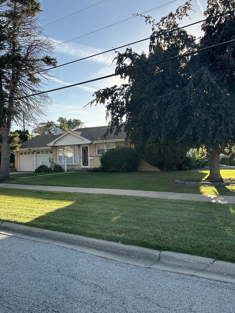6101 W 81st Place Property Photo 2