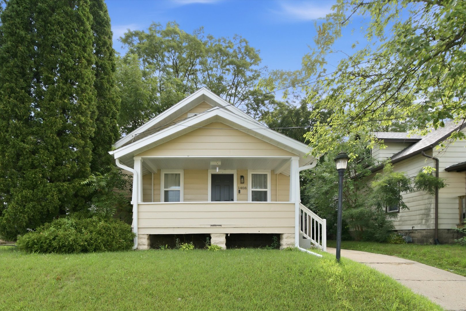 1408 22nd Street Property Photo 1
