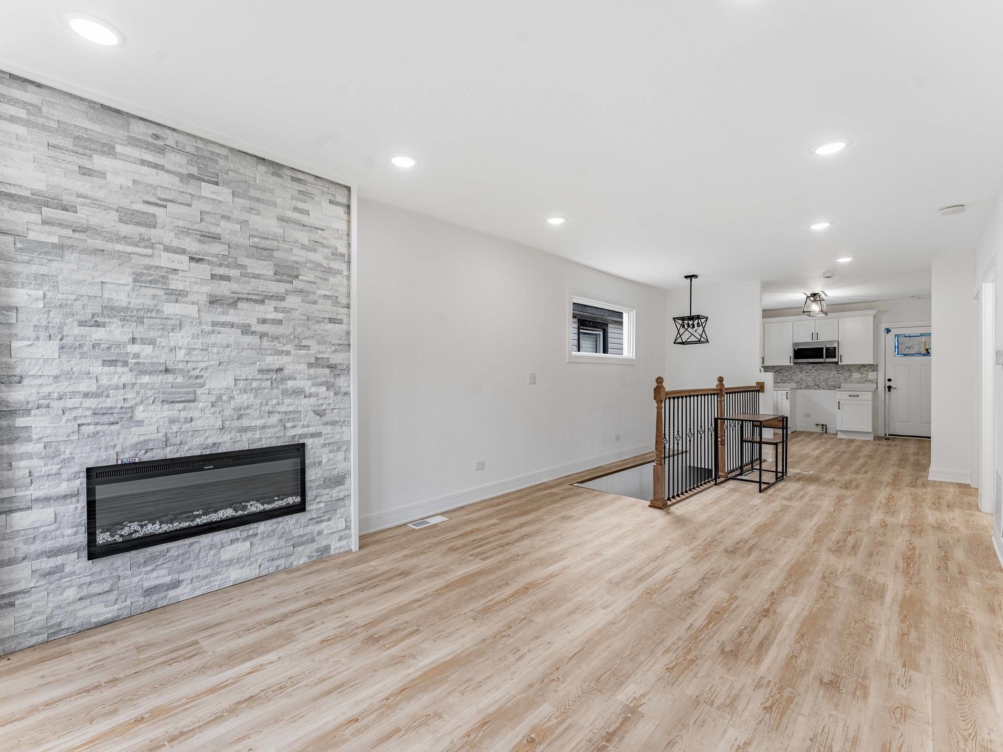 12776811 Property Photo 4