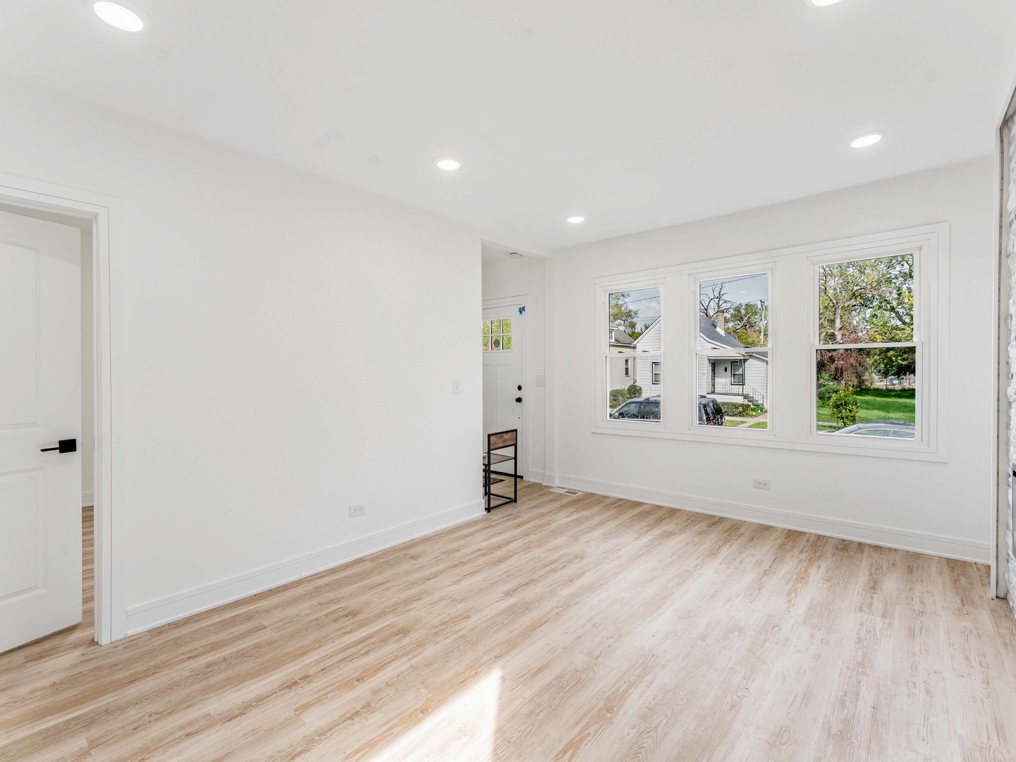 12776811 Property Photo 8