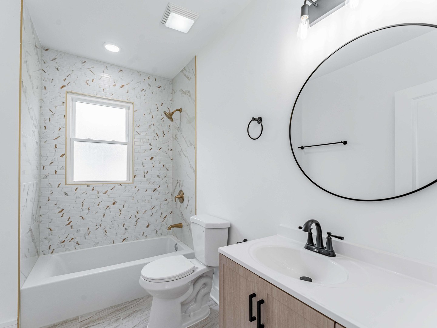 12776811 Property Photo 12
